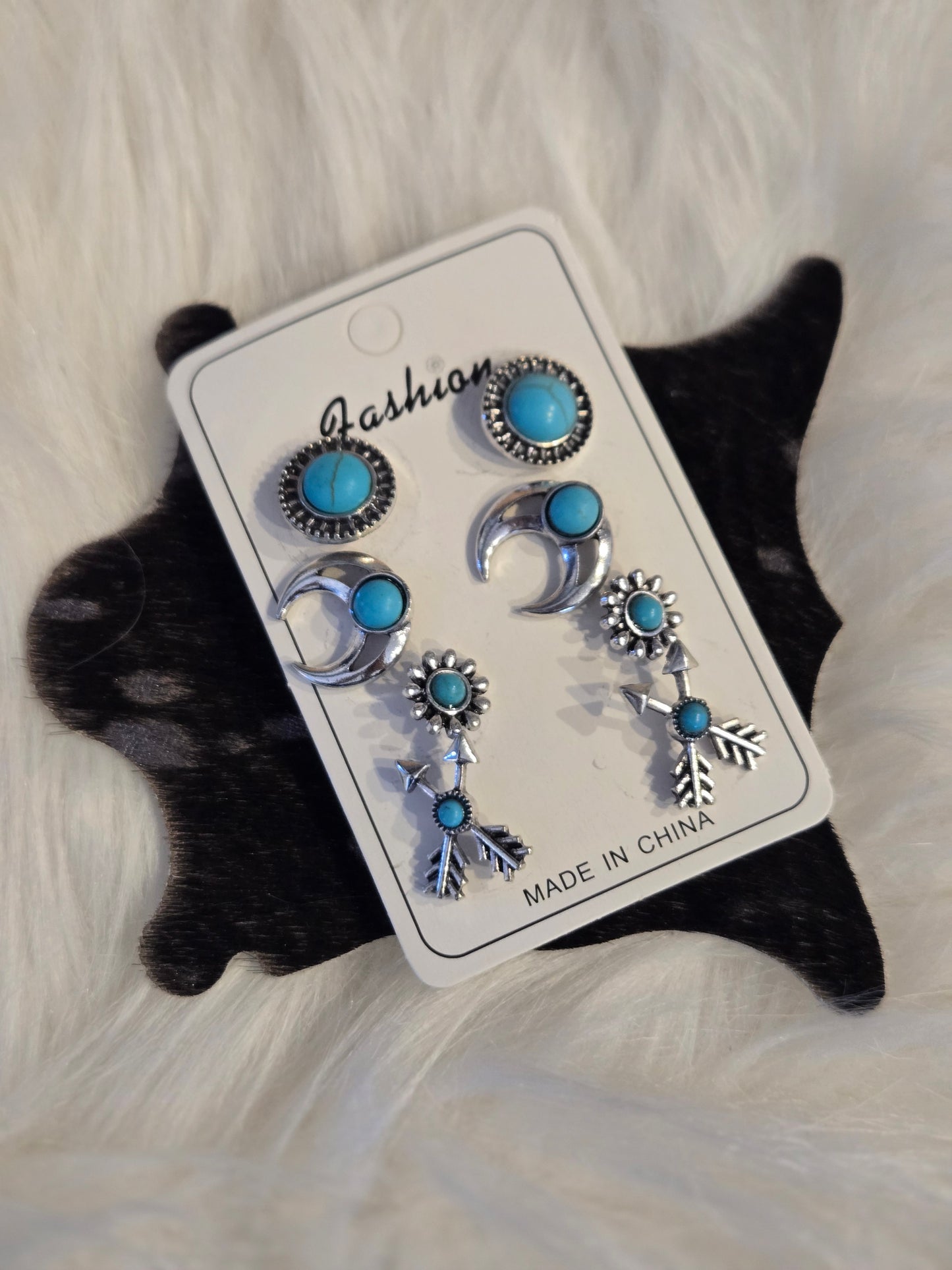 Turquoise Stud Set