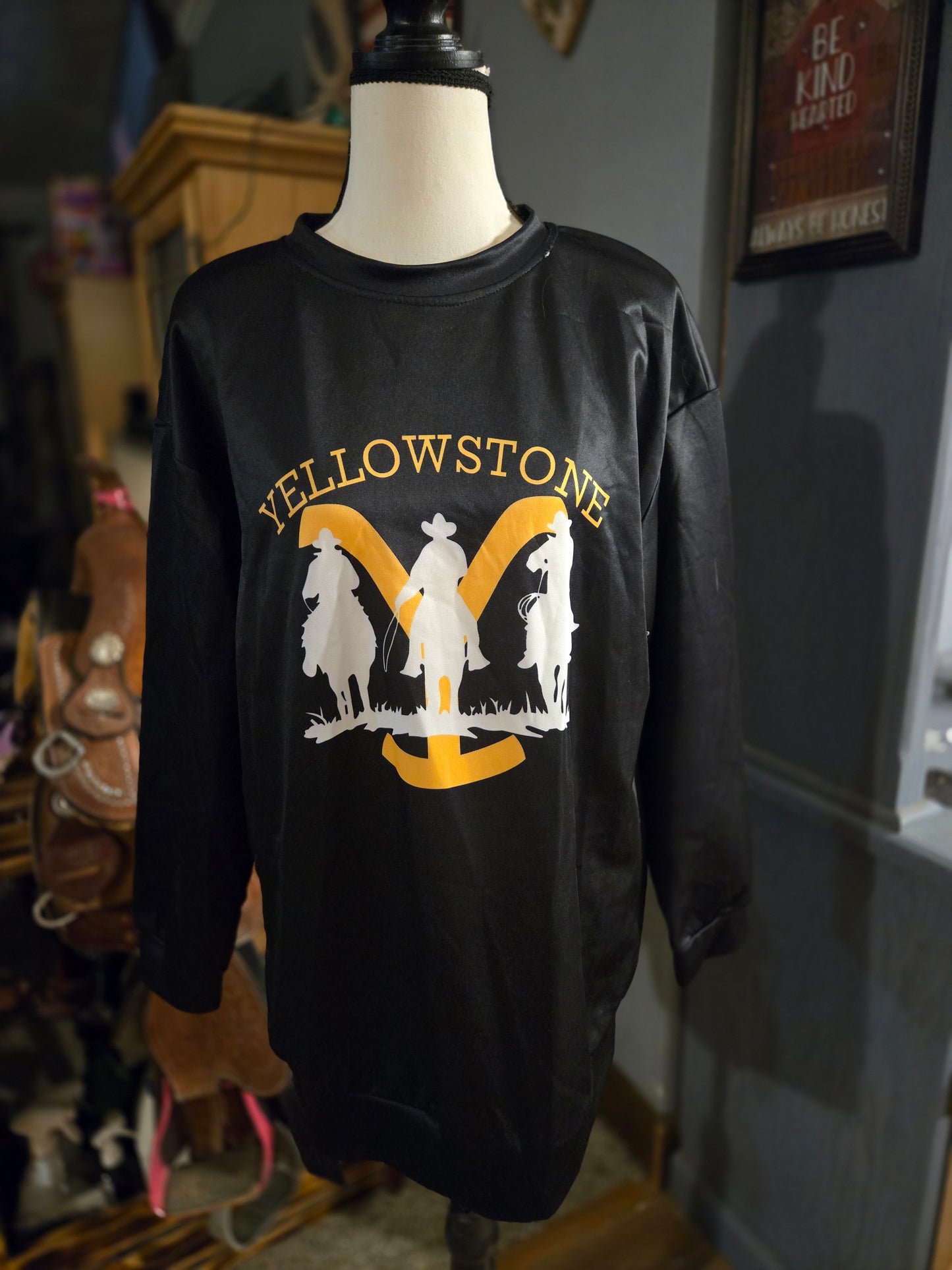 Yellowstone Pullover